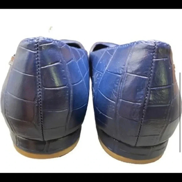 Calvin Klein leather flats NWOBOX - Picture 8 of 9